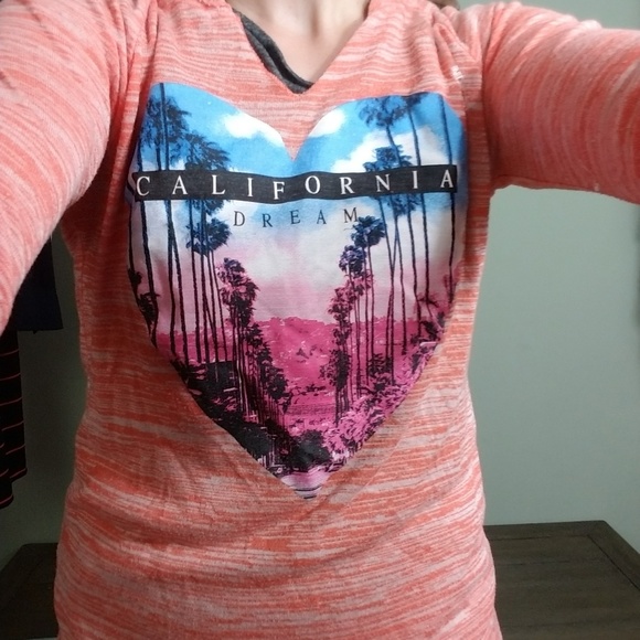 California Dream lightweight hoodie size L - Picture 3 of 6